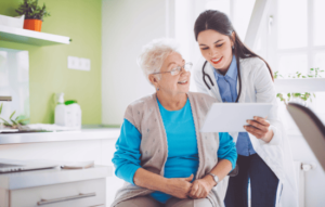 12 Essential Features to Look for in a Healthcare Compliance LMS